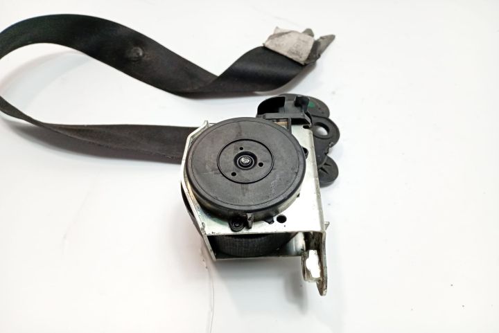 Centura stanga fata BMW Seria 5 E60/E61