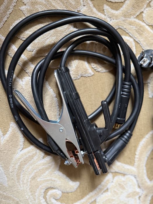 Сварочный инвертор WELDSTAR СИА-200 МАСТЕР