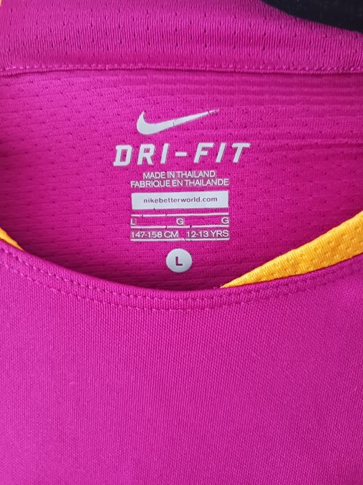 Детска футболна тениска Nike Barcelona