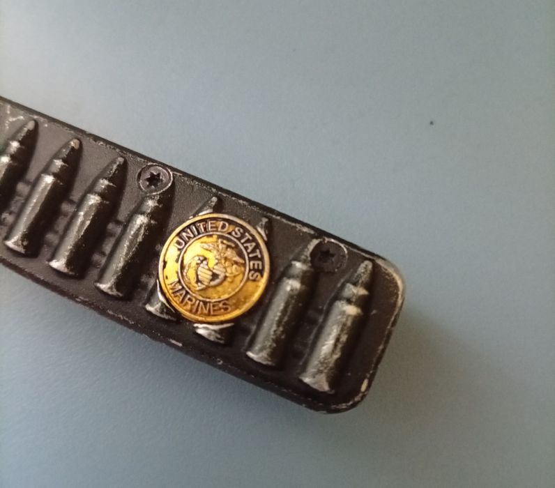 Briceag Militar Semiautomat