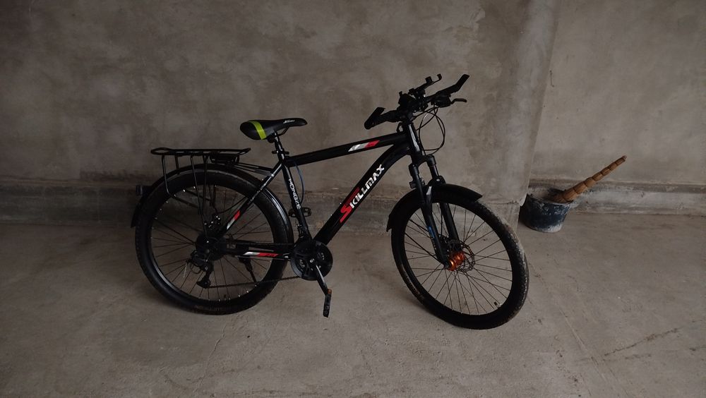 Новый велосипед продаётся срочно состояние отличное размер-26