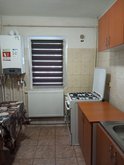 Pf inchiriez apartament 2 camere Galata
