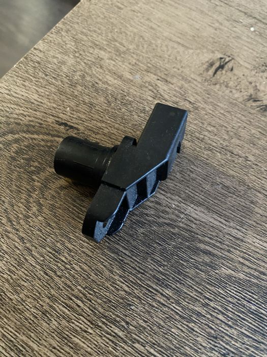 Датчик разпределитен вал