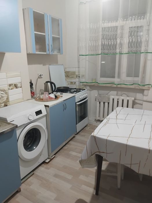 Сдам 2 комнатный квартира