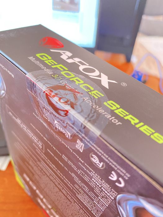 Видеокарта, новая в упаковке. 2 шт.