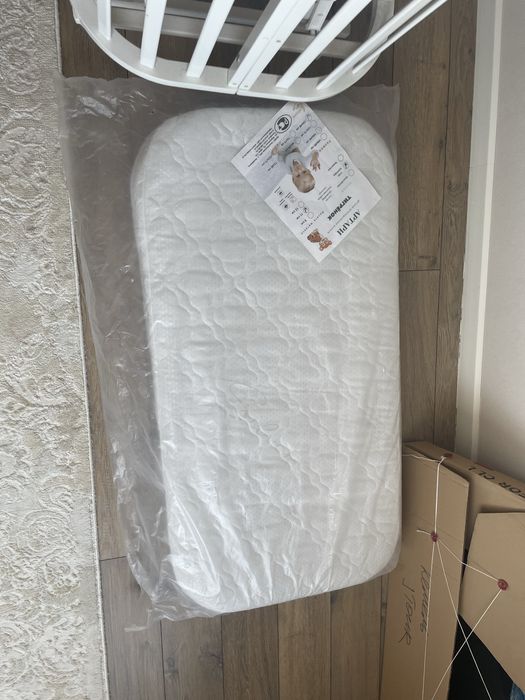 Продам детскую кроватку