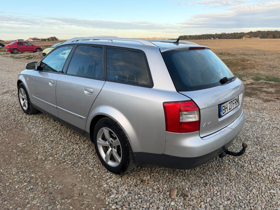 AUDI A4 Avant 2003 — imagine 2