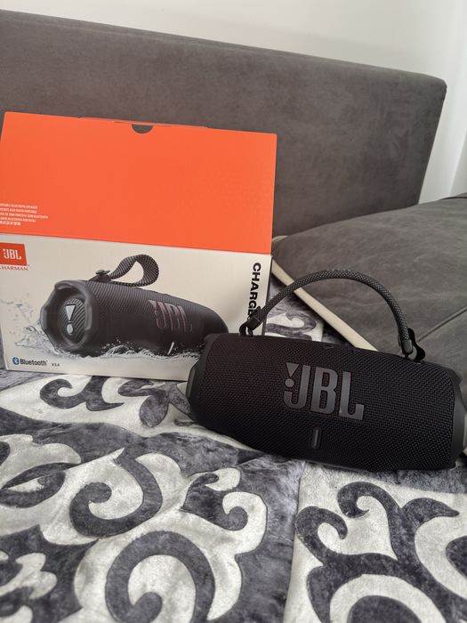 JBL колонка новая, оригинал