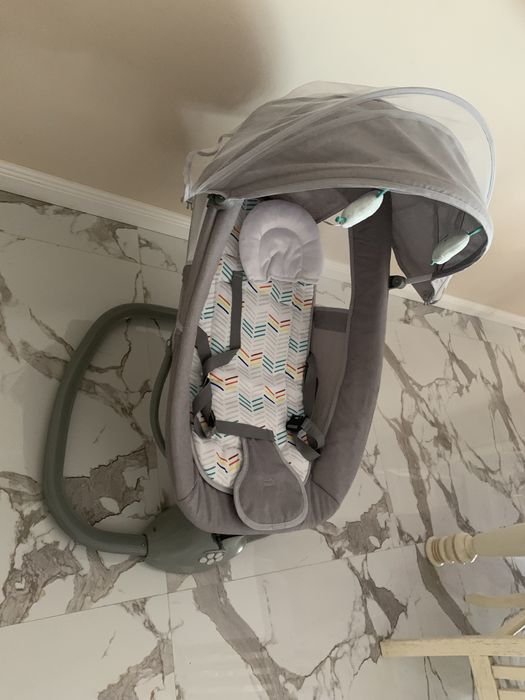 Продам качелю