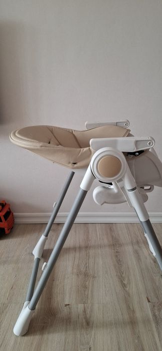 Стульчик для кормления IVOLIA Q6