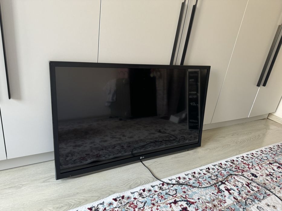 Телевизор   Smart tv LG