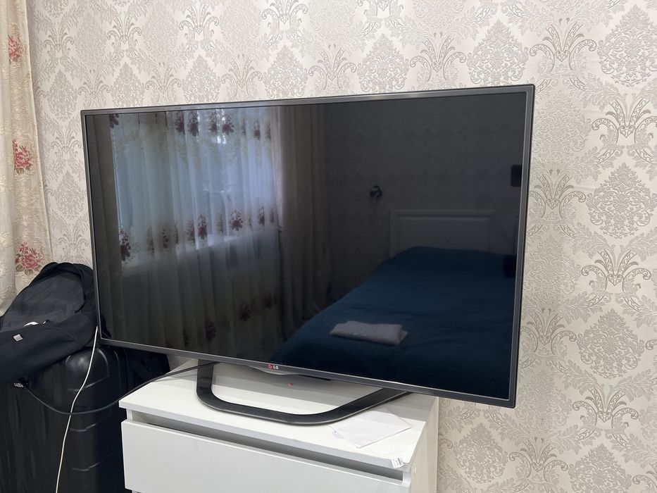 Телевизор LG 47LA620V