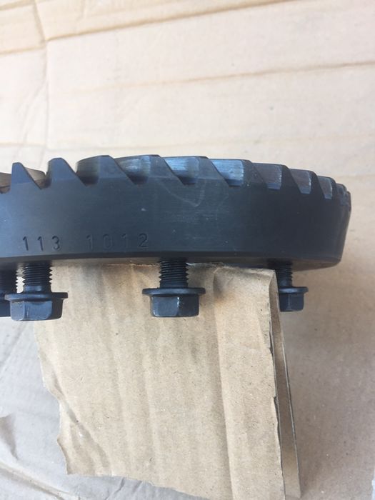 Продам запчасть на BMW X5 e53