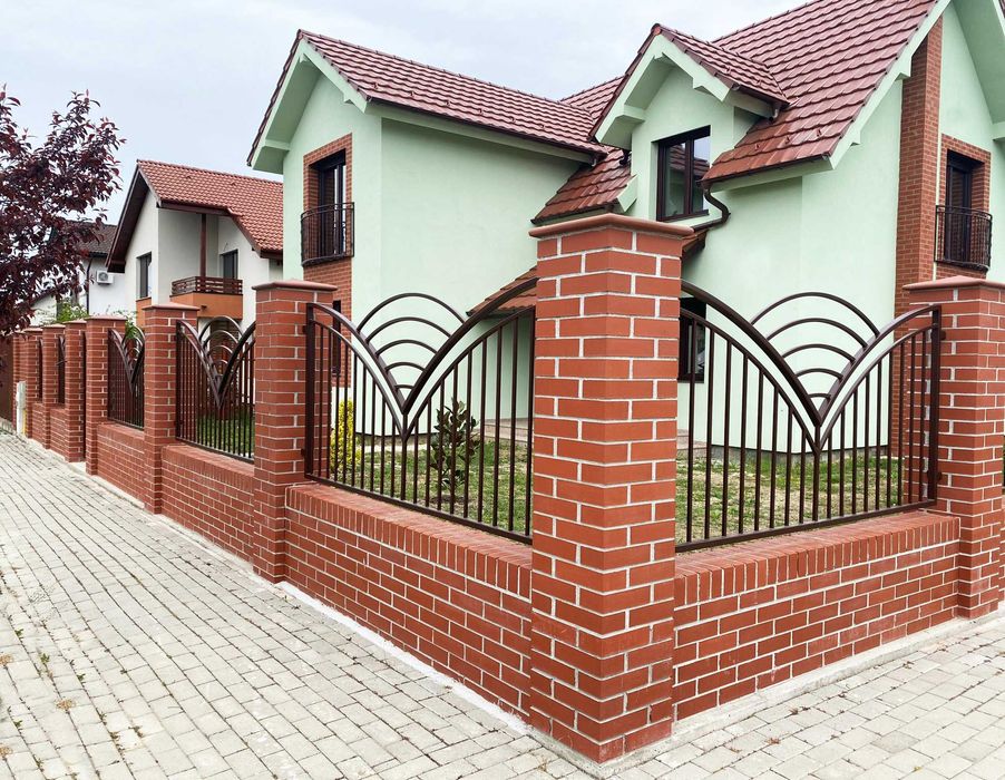 Confecții Metalice : Garduri&Porți Metalice, Balustrade Fier Forjat