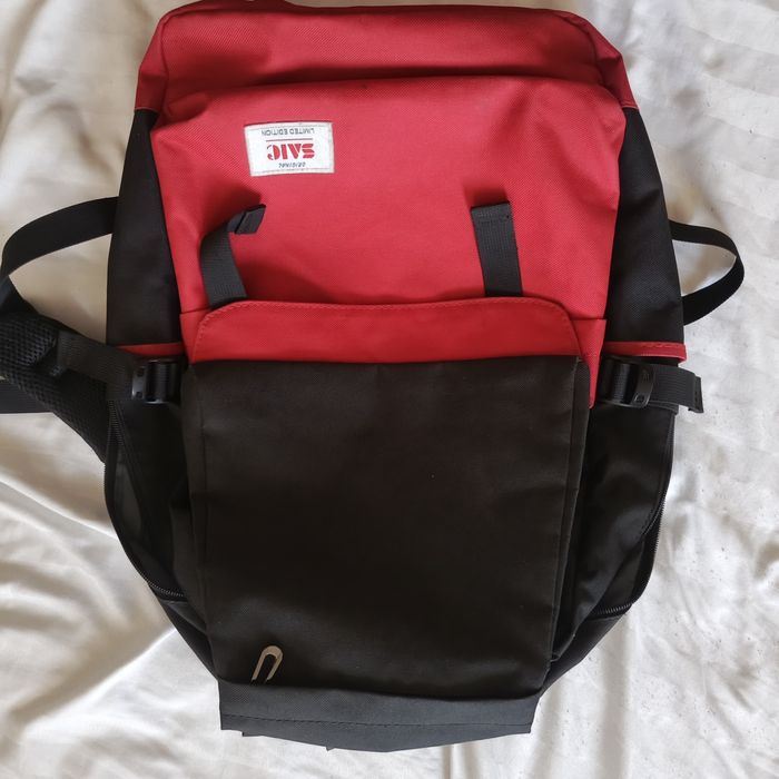 Продам сумку  новый где-то два месяца носил большой