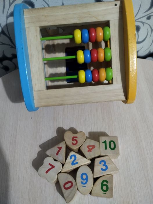Игрушки деревянный сортер