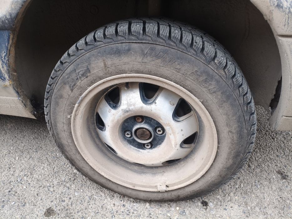 Оригинал диск на Golf Venta Passat