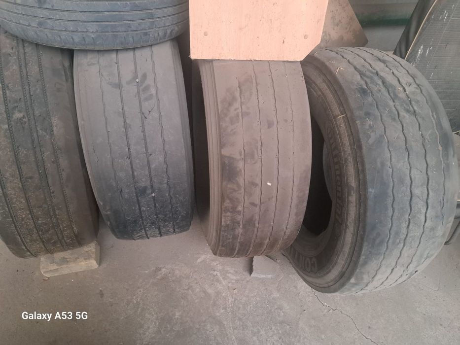 Продам грузовые шины