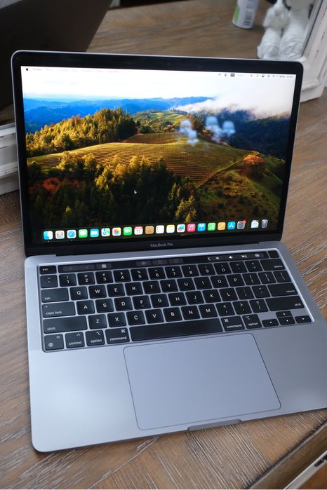 Macbook pro 13 2022, 512GB, m2, touch bar