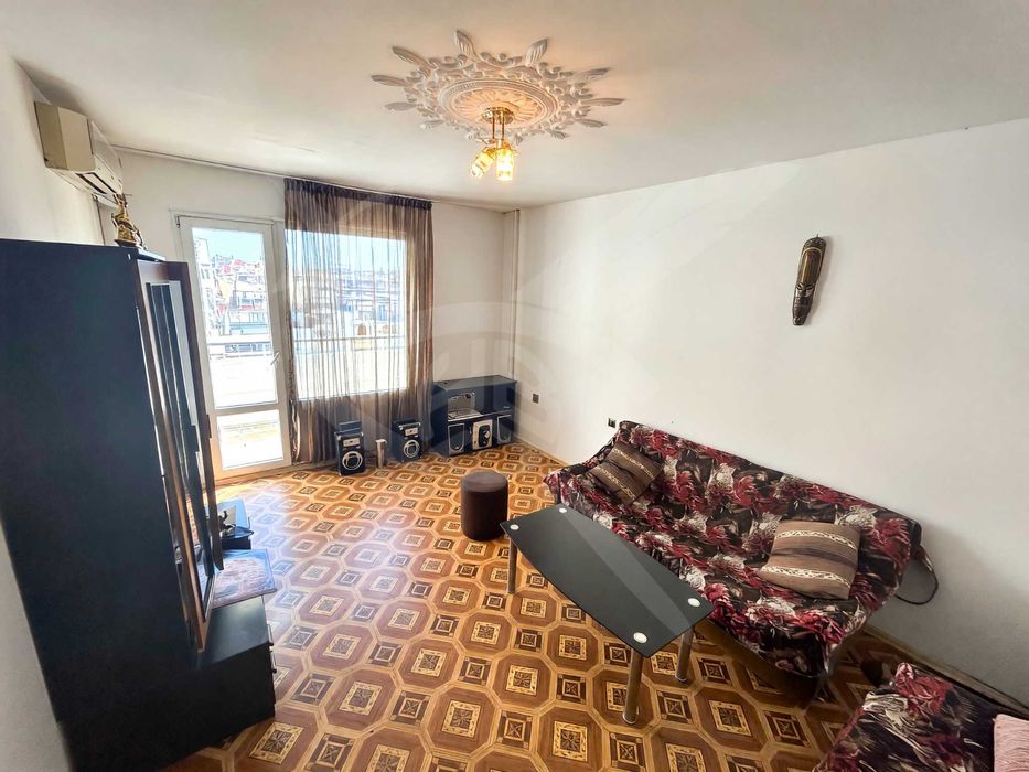 Продава се Многостаен апартамент в Бургас, Възраждане - 95 кв.м за 1685 €/кв.м - Снимка #1