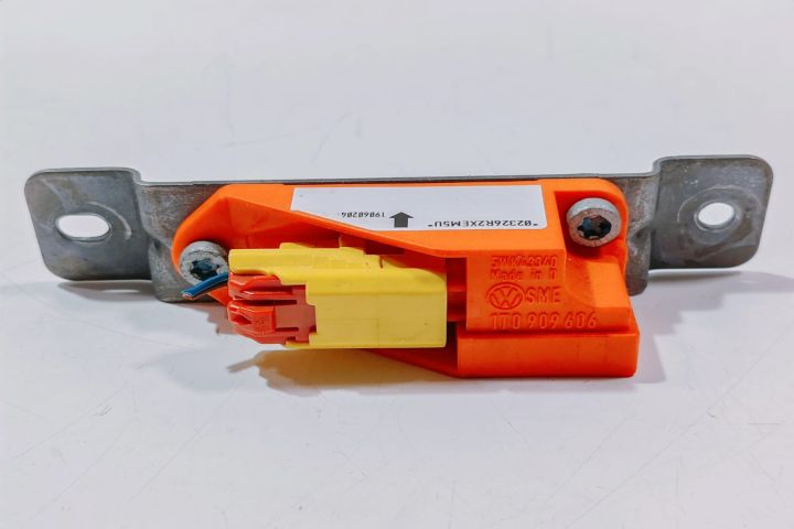 Senzor Impact  1T0909606 Volkswagen VW Touran prima generatie (faceli