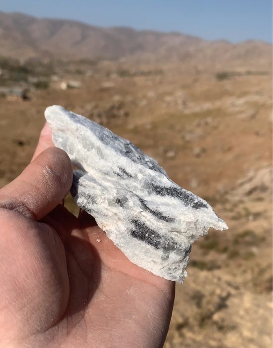 Кум, волластонит, железная руда, зола шлак бор