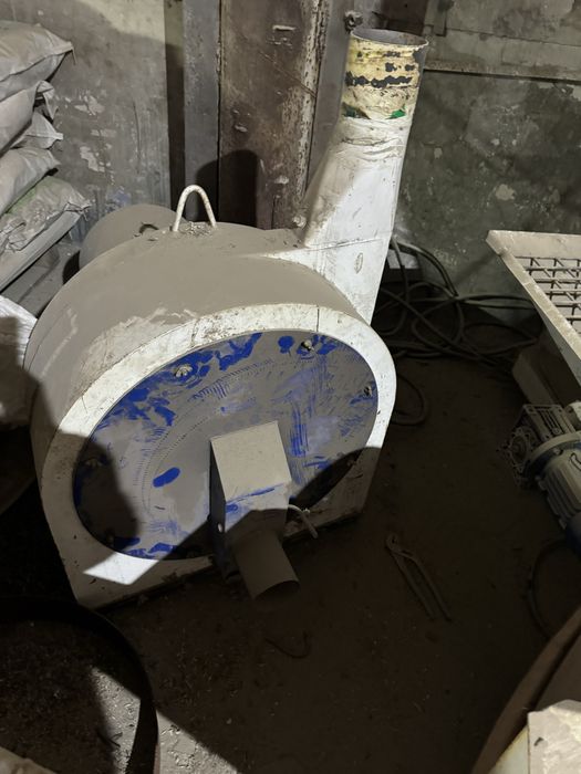 Продам дробилку для кормов