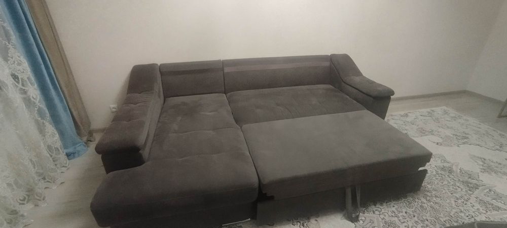 Продам диван в хорошем состоянии