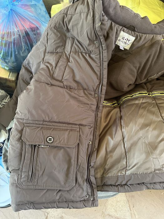 Продам куртку для мальчика