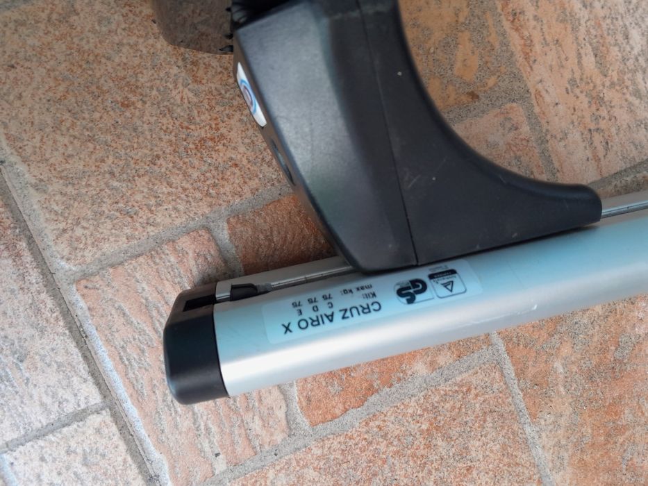 Напречни греди за автомобил Cruz AIRO