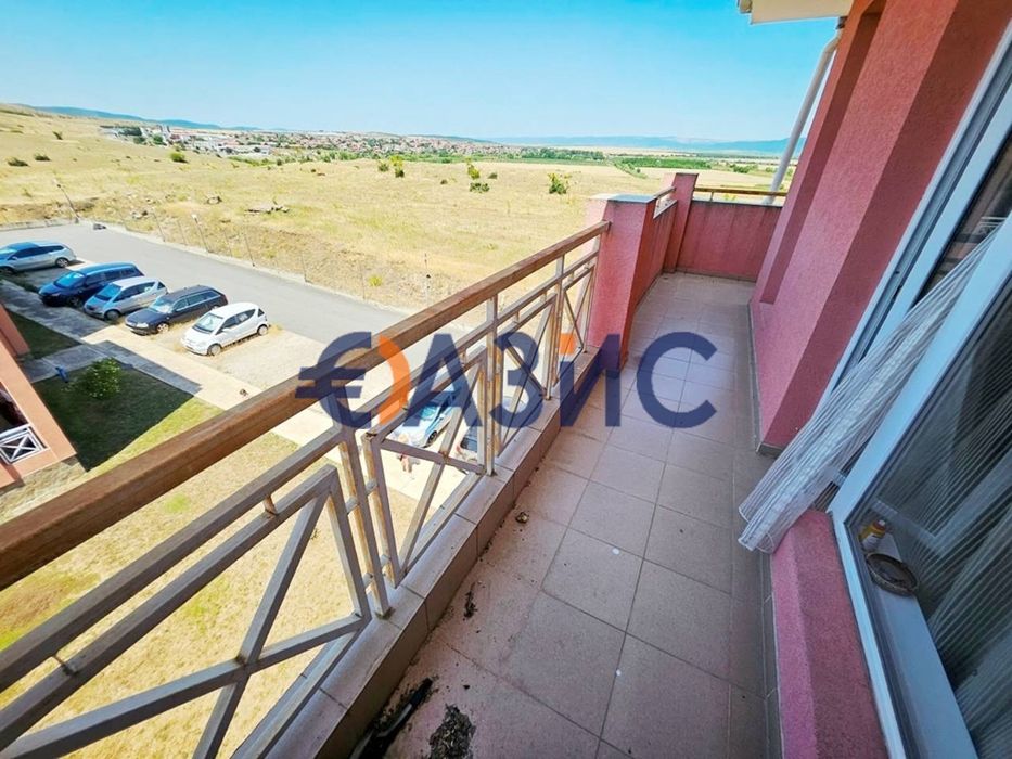 Продава се Двустаен апартамент в к.к. Слънчев бряг - 58 кв.м за 819 €/кв.м - Снимка #10