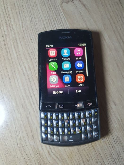 Nokia 303 Sensorli klaviaturali telefon