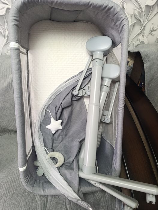 Продам кроватку детскую