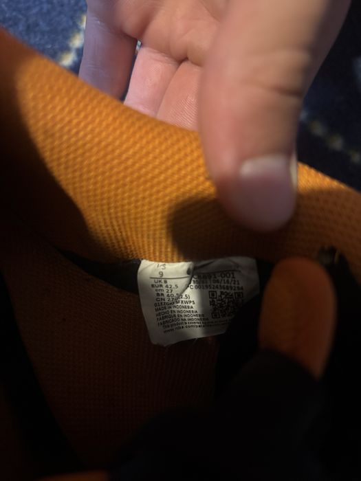 Продавам маратонки Nike в отлично състояние-номер 42.5