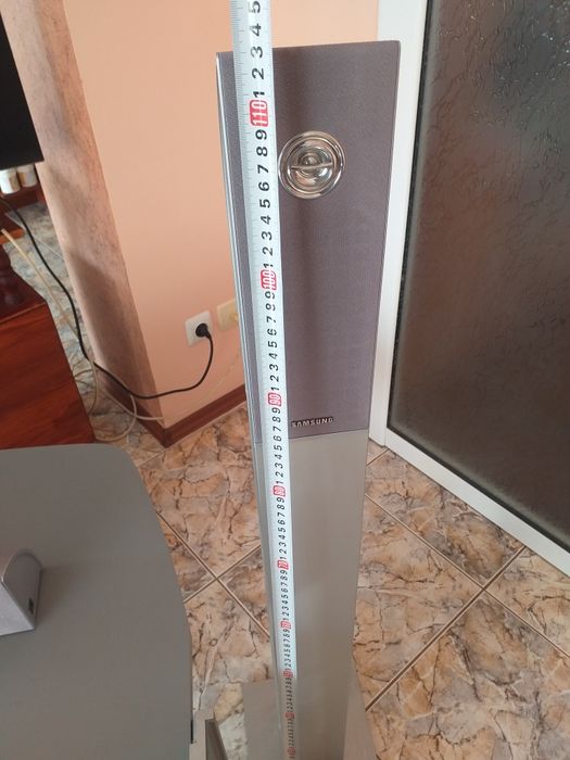 Маса за телевизор и тонколони