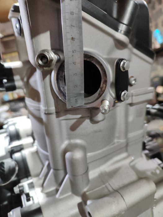 Продам двигатель 194MQ