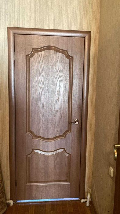 продам межкомнатные двери