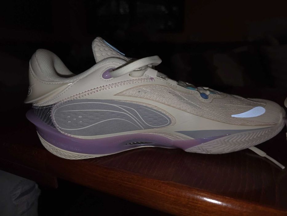 Баскетболни маратонки