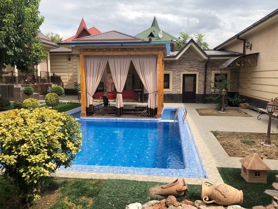 Шикарный дом с участком 6 соток в престижном районе Бодомзор