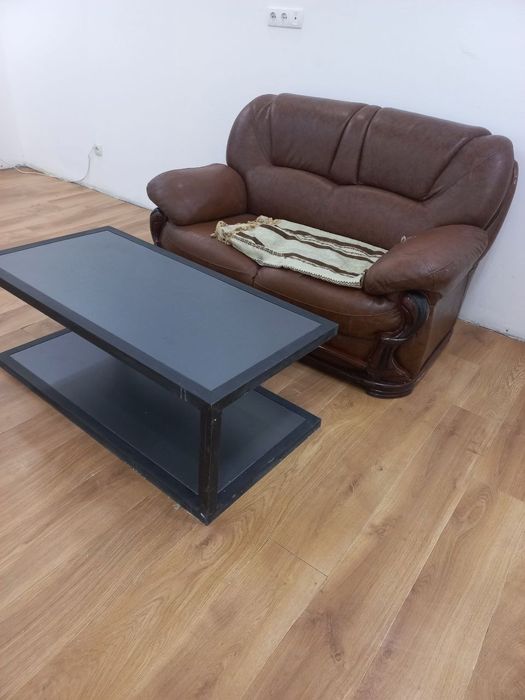 Сдаёт долбит в аренду