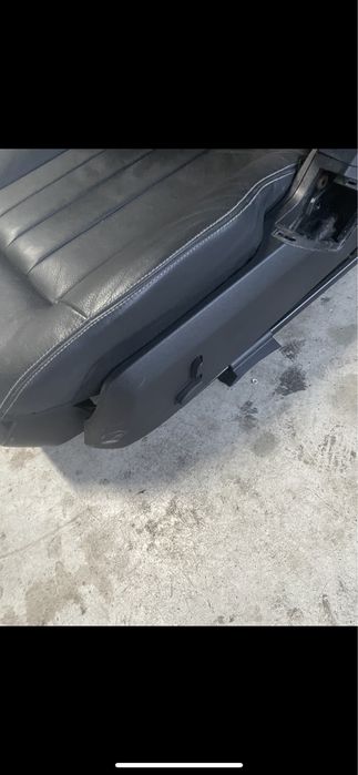 Scaune fata + bancheta + panouri Mercedes w212 facelift negru piele