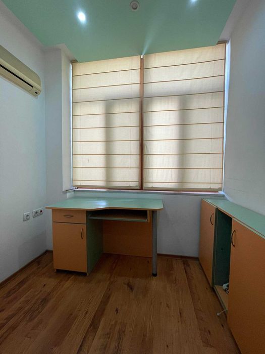 Дава се под наем Тристаен апартамент в Бургас, Лазур - 100 кв.м за 612 € - Снимка #12