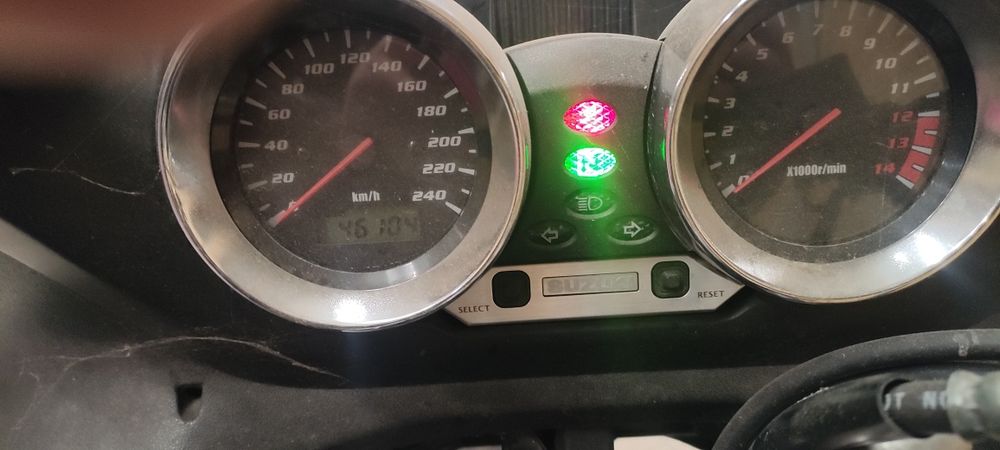 Vând Suzuki Bandit S