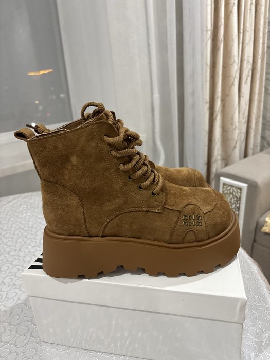 Продам зимние ботинки 40р