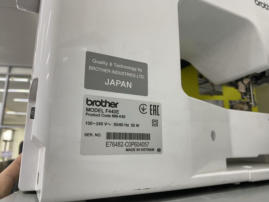 Швейная машина Brother