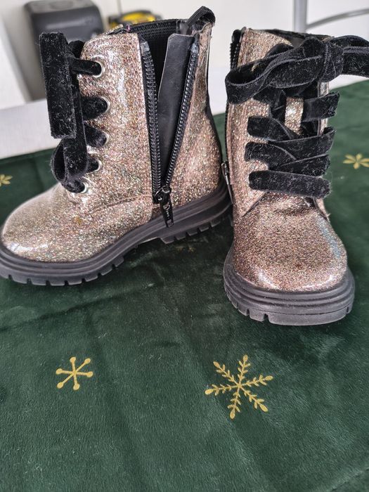 Ghetute fetite nr 22 noi