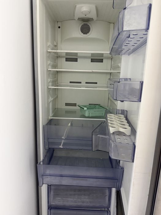 Продам два холодильника марки Beko