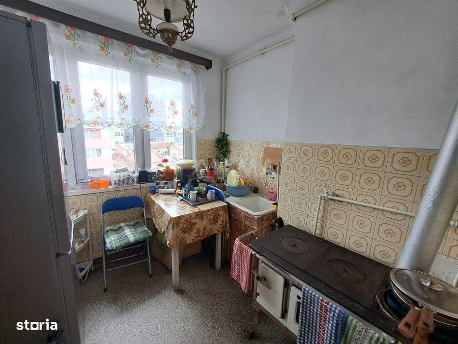 Apartament cu 3 camere in zona Piata Mihai Viteazu