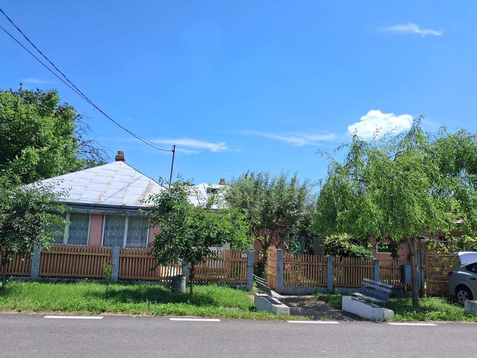Vând Casă TRAIAN, Săbăoani, Neamț