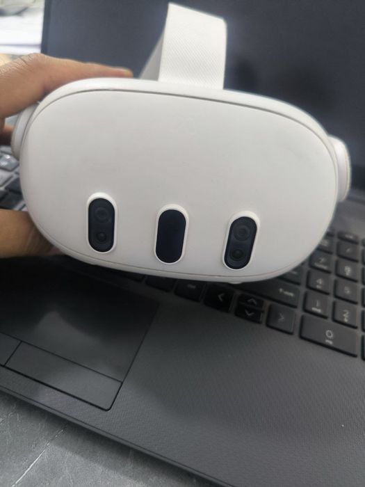 Meta quest3 Sotiladi xolati ideal linzalari tiniq aybi yuq